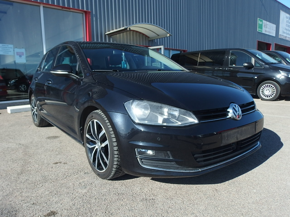 Golf 1.6 TDI 105CH BLUEMOTION TECHNOLOGY FAP CARAT 5P 2012 occasion 10600 Savi&egrave;res