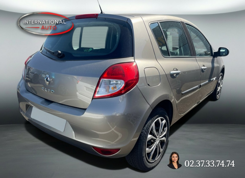 Clio III 1.2 16V 75CH EXPRESS CLIM 5P 2010 occasion 28700 Auneau