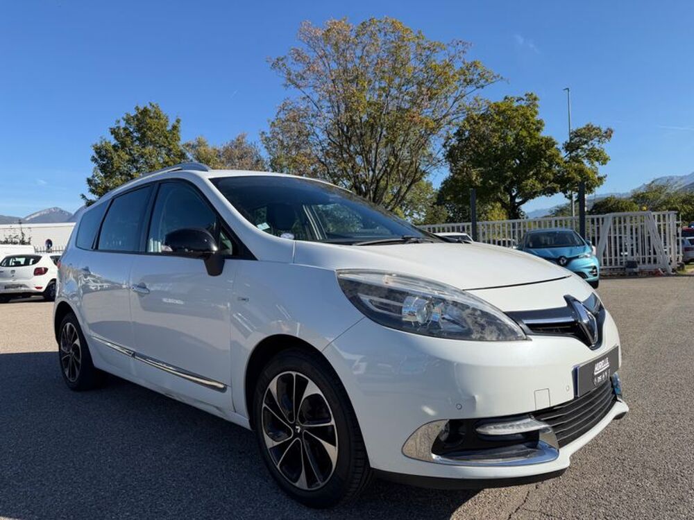 Grand Sc&eacute;nic III 1.2 TCE 130CH ENERGY BOSE EURO6 7 PLACES 2015 2016 occasion 38130 ECHIROLLES