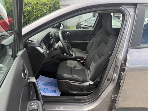 Captur 1.6 E-TECH HYBRIDE 145CH EVOLUTION 2023 occasion 26740 Les Tourrettes