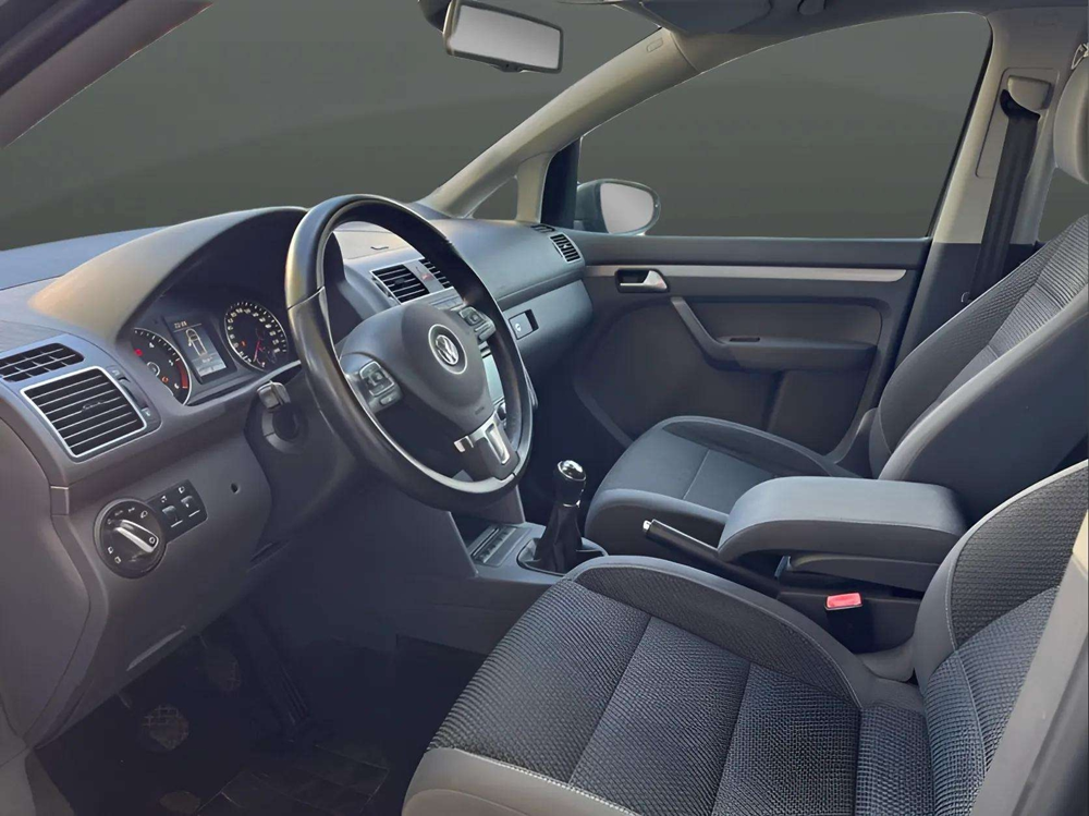 Touran 1.6 TDI 105CH BLUEMOTION TECHNOLOGY FAP CONFORTLINE BUSINESS 2014 occasion 93500 Pantin