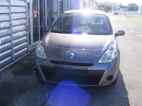 Clio III III 1.5 DCI 85CH DYNAMIQUE 5P 2010 occasion 38150 Salaise-sur-Sanne