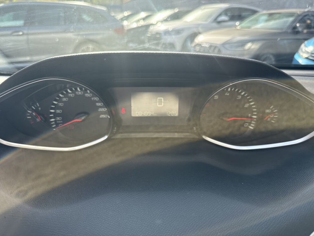 308 1.2 PURETECH 110CH STYLE S&S 5P 2016 occasion 31140 Aucamville