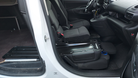 Berlingo XL 950KG BLUEHDI 100CH S&S PACK PREMIUM CONNECT 2024 occasion 60600 Clermont