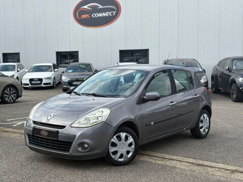 Annonce voiture Renault Clio III 3980 