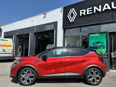 Captur 1.6 E-TECH HYBRIDE 145CH TECHNO / TVA RECUPERABLE 2023 occasion 38130 ECHIROLLES