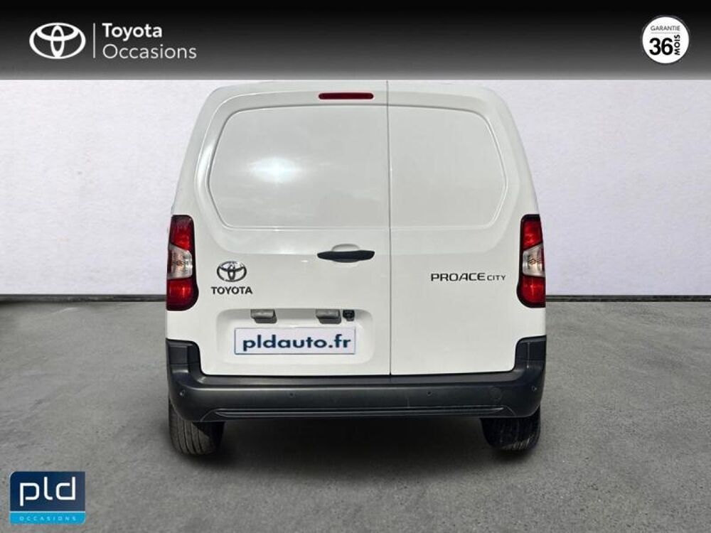 Proace Medium 110 VVT-i Dynamic MC23 2024 occasion 13400 Aubagne