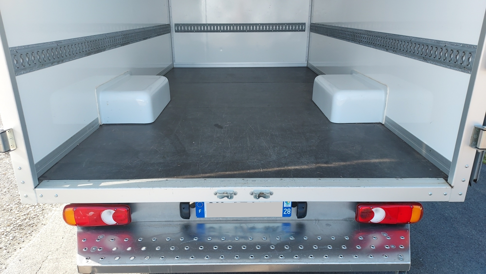 Master F3500 L3 2.3 BLUE DCI 145CH 20M3 CONFORT CAISSE 20M3 2024 occasion 60600 Clermont