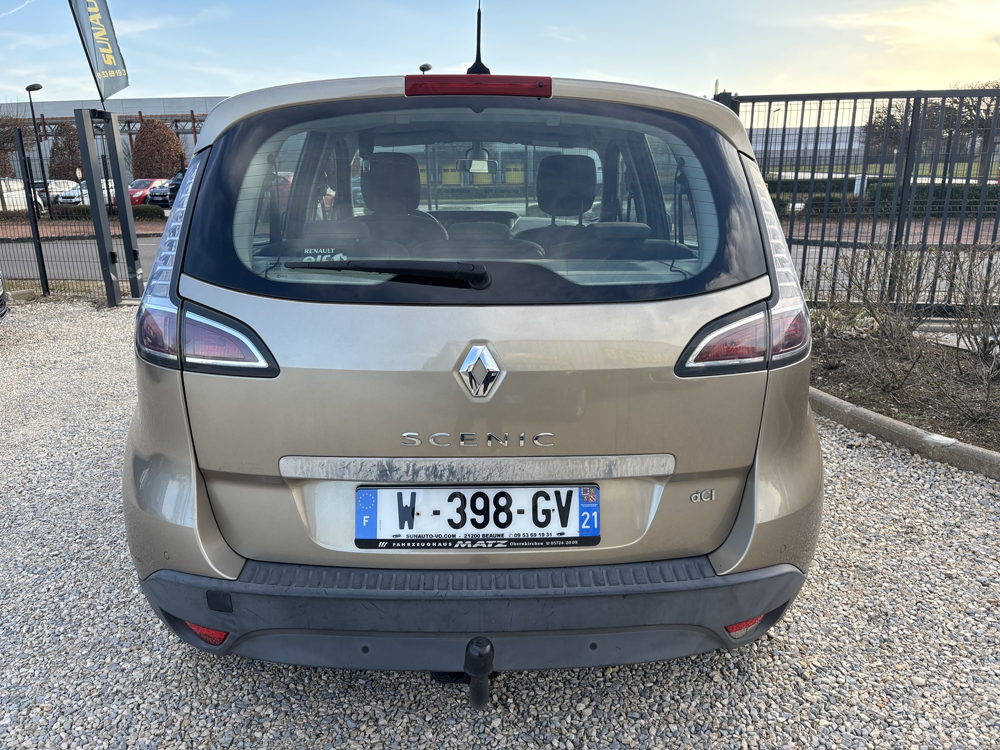Sc&eacute;nic III 1.5 DCI 110CH INITIALE EDC 2014 occasion 21200 Montagny-l&egrave;s-Beaune