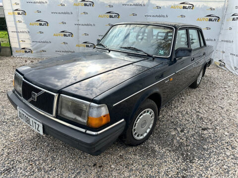 VOLVO 240 Volvo 240 2.3 essence CT OK 5000 59112 Annullin