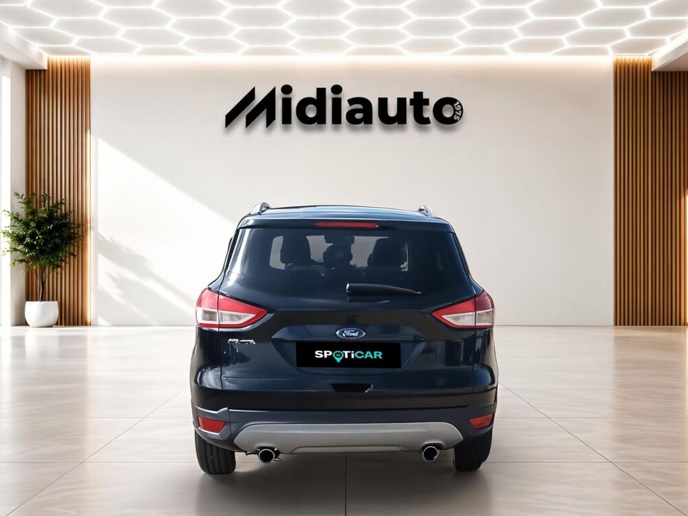 Kuga 2.0 TDCi 140ch FAP Titanium 2014 occasion 27000 &Eacute;vreux