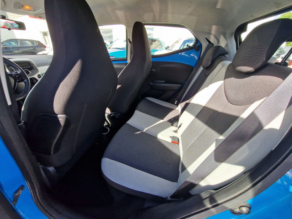 Aygo 1.0 VVT-I 69CH X-PLAY X-SHIFT 5P 2017 occasion 29200 Brest