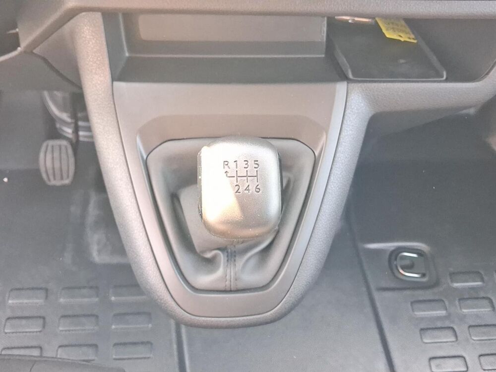 Expert M 2.2 Diesel 150ch PACK CONNECT / TVA RECUP 2026 occasion 27000 &Eacute;vreux