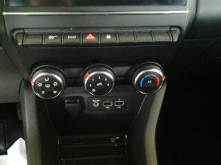 Clio V 1.0 TCE 90CH EQUILIBRE 2023 occasion 71880 Ch&acirc;tenoy-le-Royal