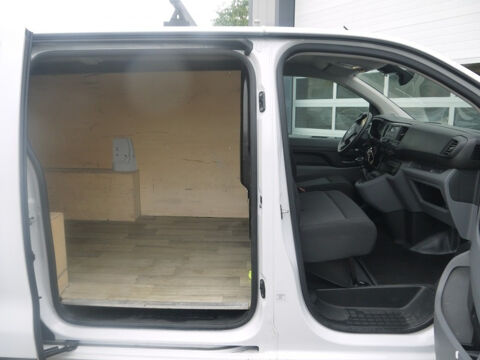 Vivaro M 2.0 BLUEHDI 145CH / TVA RECUPERABLE / 14158 HT 2023 occasion 38260 La C&ocirc;te-Saint-Andr&eacute;