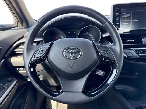 C-HR 1.8 Hybride 122ch Dynamic Ultimate E-CVT 2023 occasion 13300 Salon-de-Provence
