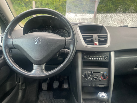 207 1.4 PREMIUM 5P 2007 occasion 24660 COULOUNIEIX CHAMIERS