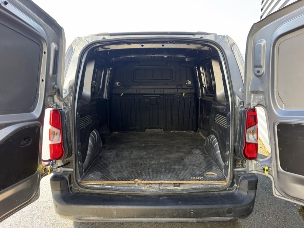 Berlingo M 650kg BlueHDi 100 S&S Driver BVM5 3 Places 2019 occasion 17450 Saint-Laurent-de-la-Pr&eacute;e