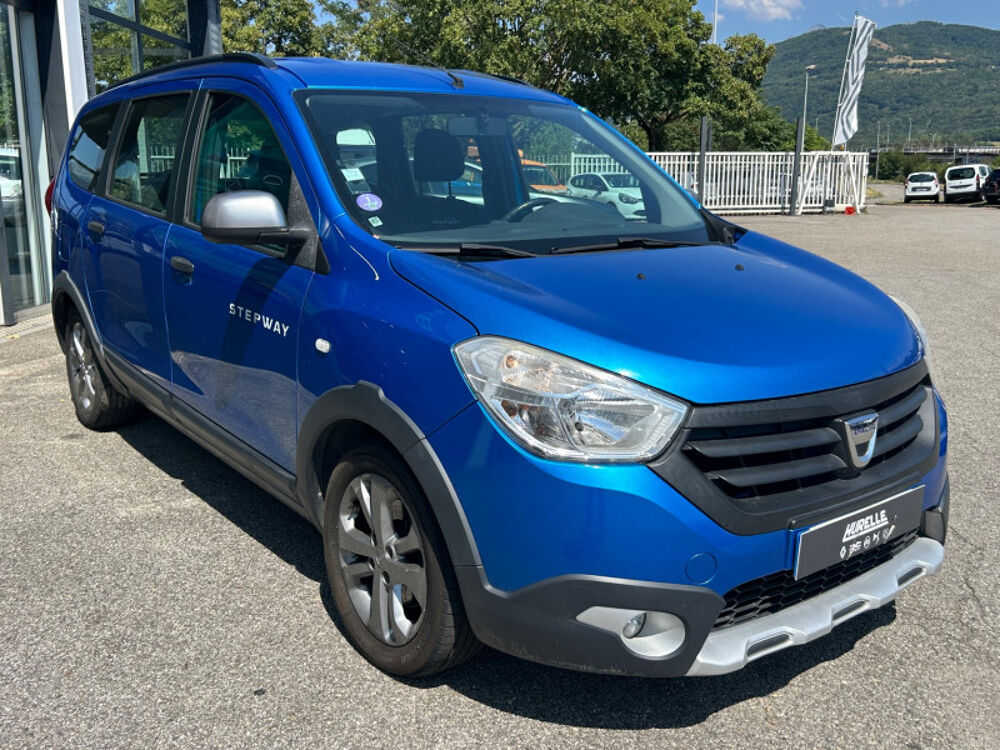 Lodgy 1.2 TCE 115CH STEPWAY EURO6 7 PLACES 2015 occasion 38130 ECHIROLLES