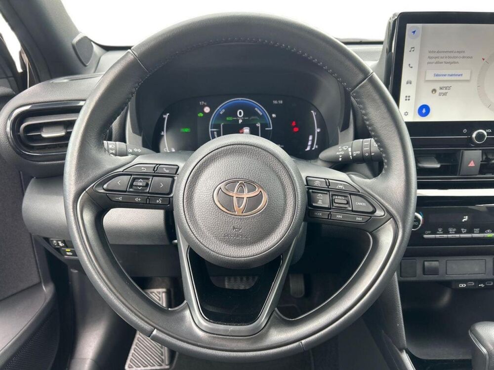 Yaris Cross 130h Design MY25 2025 occasion 13730 Saint-Victoret