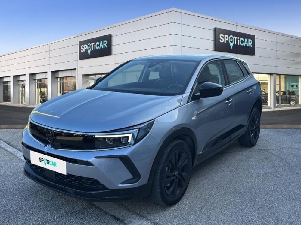 Grandland 1.2 Turbo Hybrid 136ch GS Light e-DCT6 2024 occasion 13200 Arles