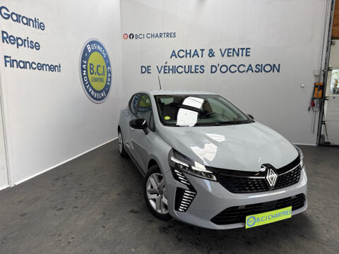 Renault Clio V 1.5 BLUE DCI 100CH EVOLUTION 2024 occasion Nogent-le-Phaye 28630