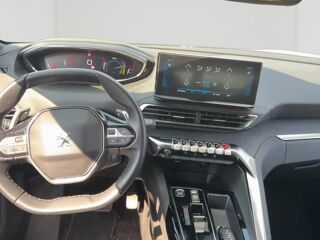 3008 Hybrid 136ch Allure Pack e-DCS6 2023 occasion 27000 &Eacute;vreux