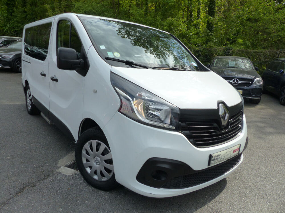Trafic L1 1.6 DCI 125CH ENERGY LIFE 9 PLACES 2018 occasion 77144 Mont&eacute;vrain