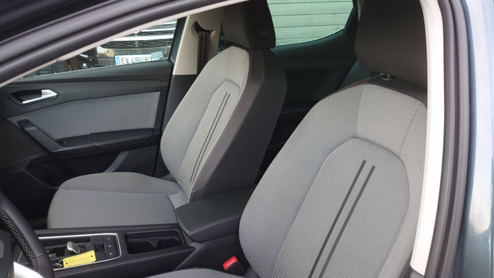 Leon 1.5 ETSI HYBRID 115CH STYLE DSG7 2025 occasion 40990 Saint-Paul-l&egrave;s-Dax