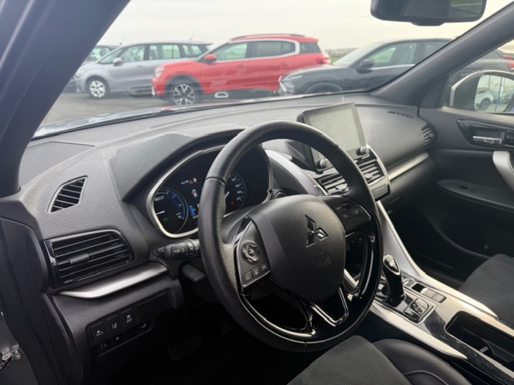 Eclipse Cross 2.4 MIVEC PHEV 188CH BUSINESS 4WD 2024 occasion 16400 Puymoyen