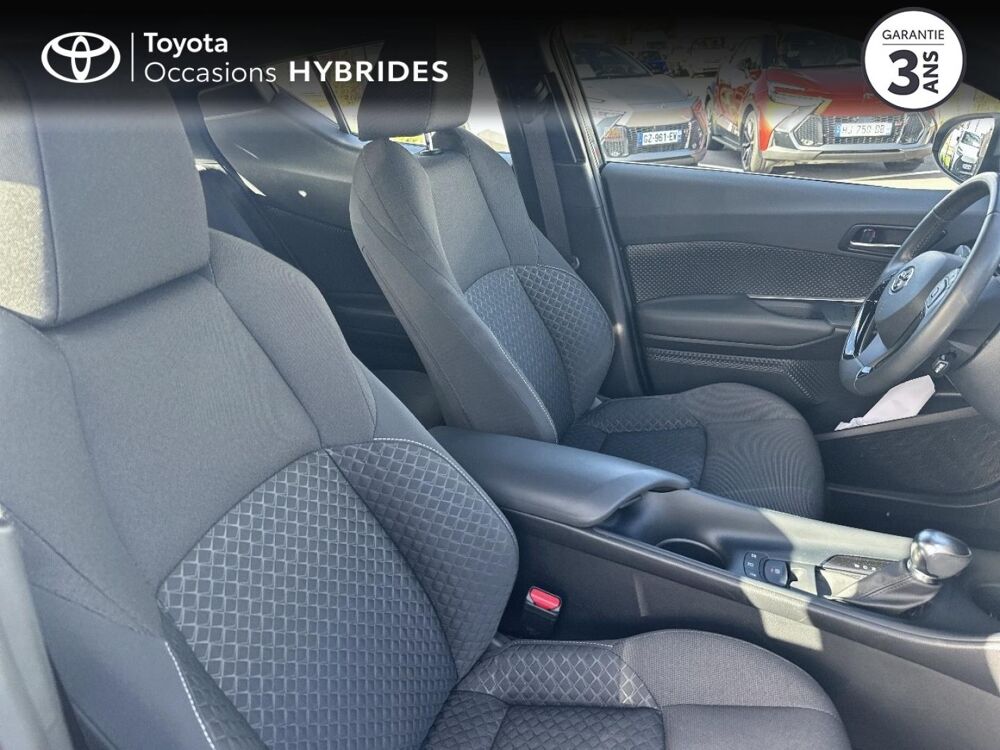 C-HR 1.8 Hybride 122ch Dynamic Business E-CVT + Programme Beyond 2023 occasion 44600 Saint-Nazaire