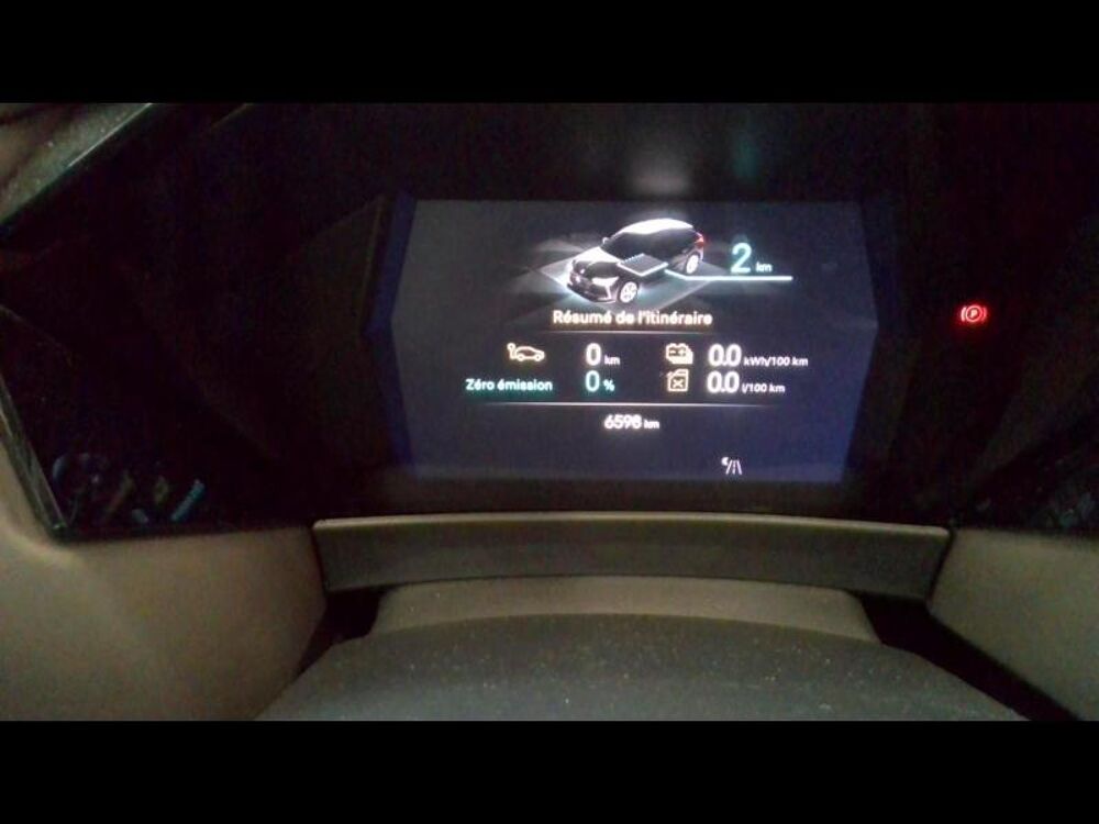 DS4 E-TENSE 225ch Cross Rivoli / HIFI FOCAL / HAYON ELEC / DS NI 2022 occasion 82000 Montauban