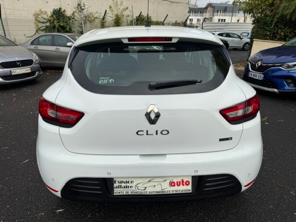 Clio IV 1.5 DCI 90CH BUSINESS ECO2 PHASE 2 ??GPS?? RADAR DE RECUL 2017 occasion 77144 Mont&eacute;vrain