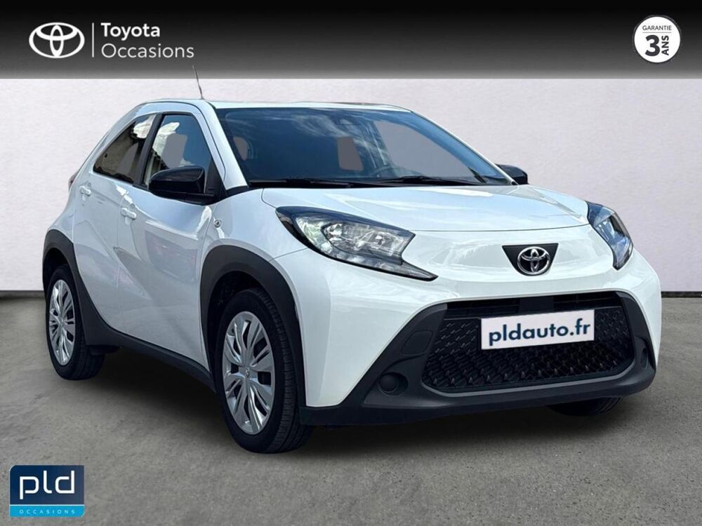 Aygo 1.0 VVT-i 72ch Dynamic S-CVT MY24 2023 occasion 13300 Salon-de-Provence