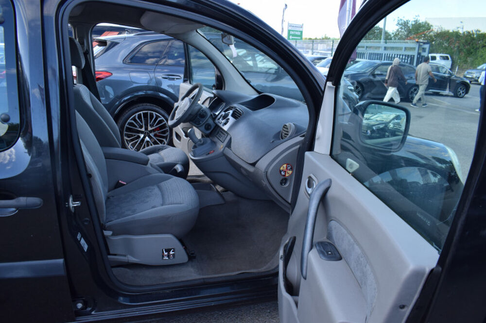 Kangoo 1.5 DCI 85CH PRIVILEGE 140G 2009 occasion 34740 Vendargues