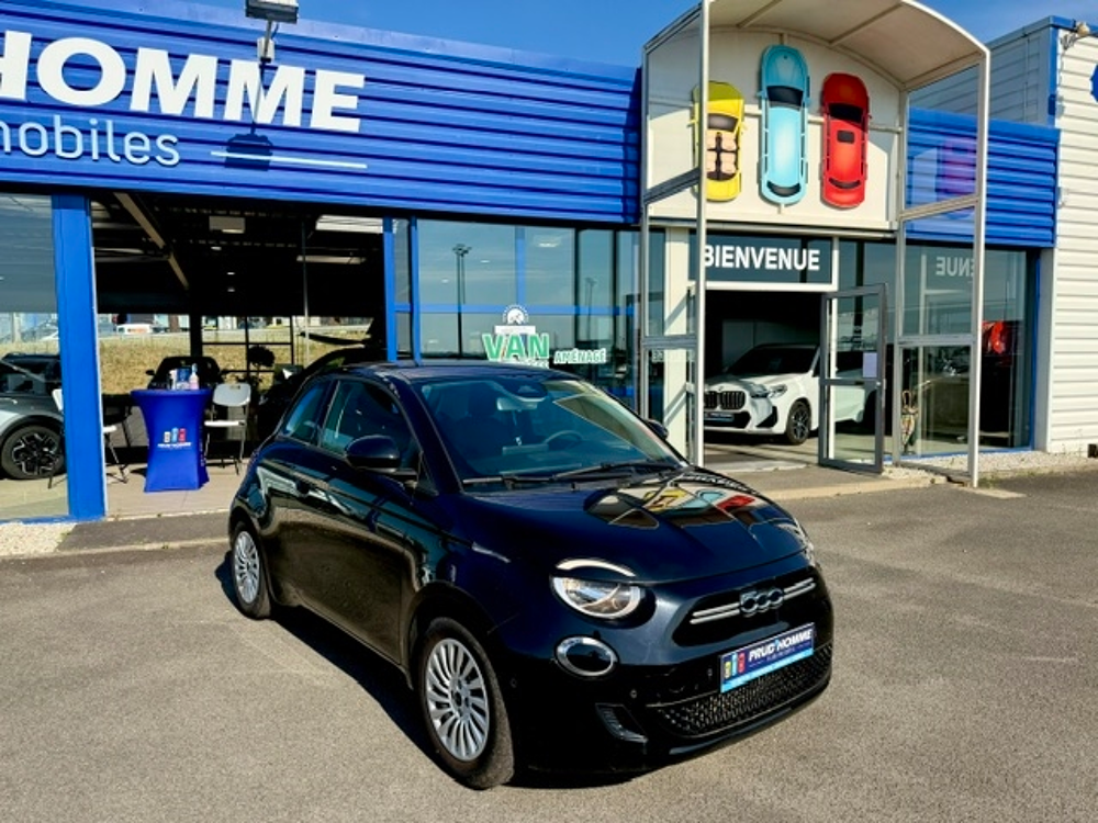 500 E 118CH PACK CONFORT 42KWH 2023 occasion 16400 Puymoyen