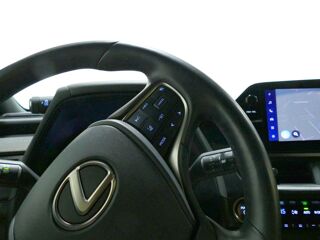 UX 250h Pack Business 2WD 2022 occasion 77400 Lagny-sur-Marne