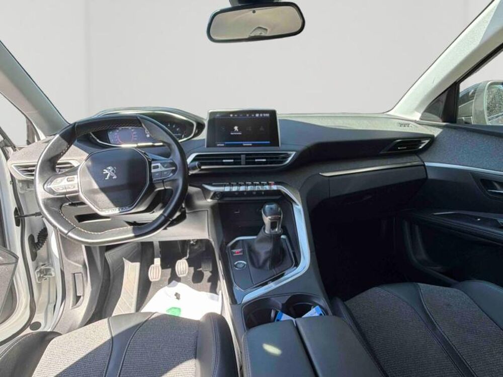 5008 1.2 PureTech 130ch E6.c Allure S&S 2019 occasion 28500 Vernouillet