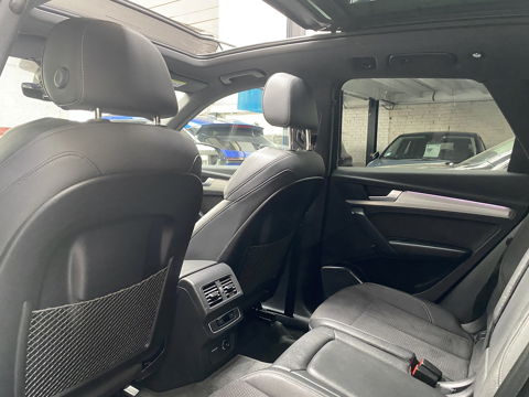 Q5 50 TFSI E 299CH S LINE QUATTRO S TRONIC 7-TOIT OUVRANT- APPL 2021 occasion 78800 HOUILLES