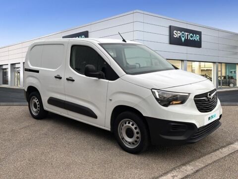 Combo VU M 950kg BlueHDi 100ch S&S 2022 occasion 13200 Arles