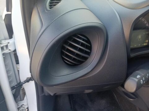 Aygo 1.0 VVT-i 72ch Dynamic S-CVT MY24 2024 occasion 13012 Marseille