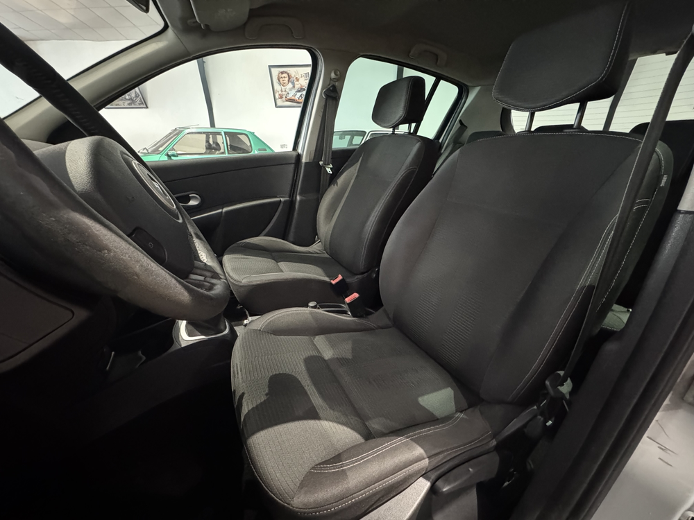 Clio III 1.5 DCI 85CH DYNAMIQUE 5P 2009 occasion 12000 RODEZ