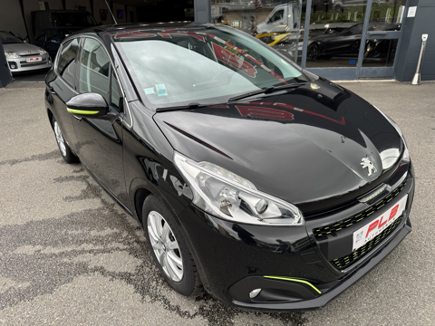 208 1.2 110CH 96800 KM 2016 occasion 12000 RODEZ