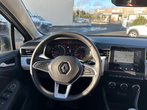 Clio V 1.0 TCE 90CH EVOLUTION 2023 occasion 16400 Puymoyen