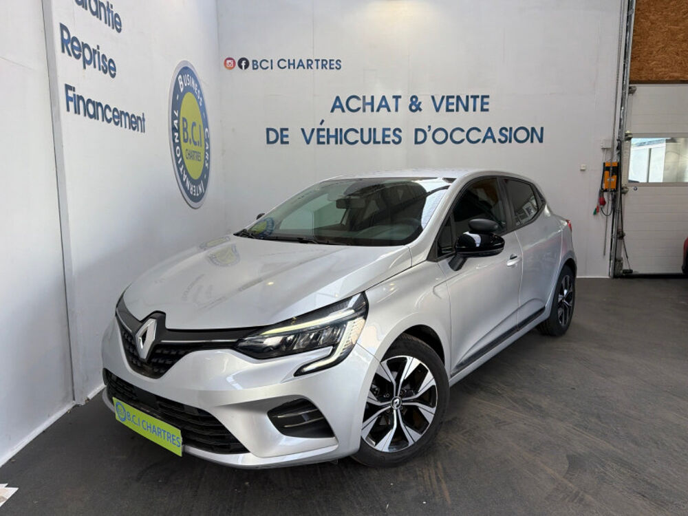 Clio V 1.0 TCE 90CH EVOLUTION X-TRONIC 2023 occasion 28630 Nogent-le-Phaye