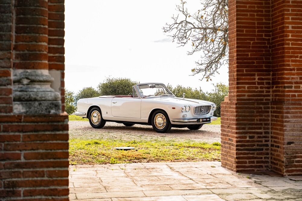 Flavia FLAVIA CONVERTIBLE VIGNALE 1962 occasion 31340 VACQUIERS