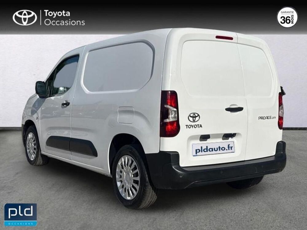 Proace Medium 110 VVT-i Dynamic MC23 2024 occasion 13400 Aubagne