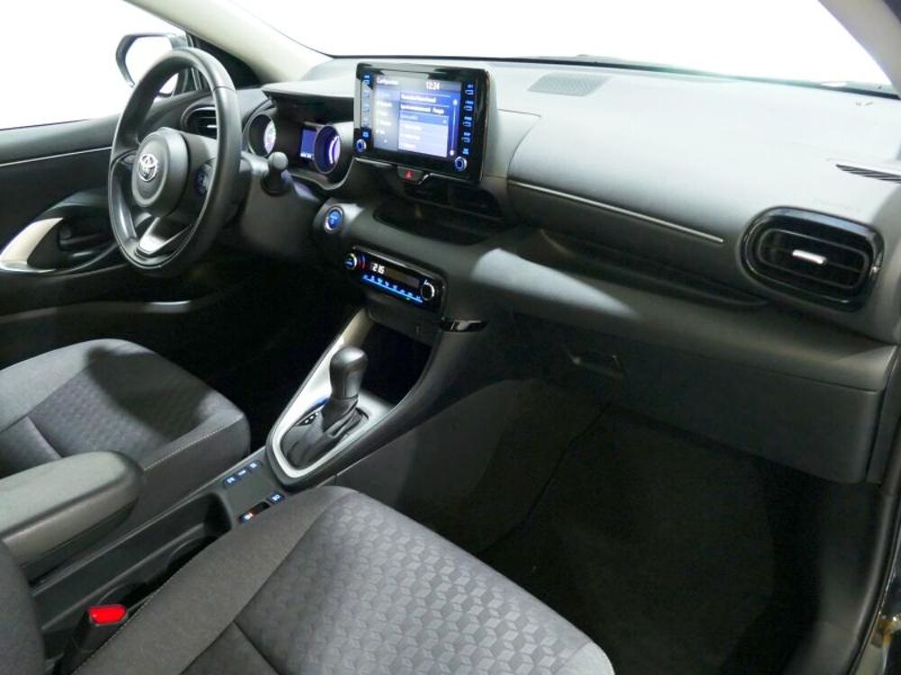 Yaris 116h Design 5p 2023 occasion 77400 Lagny-sur-Marne