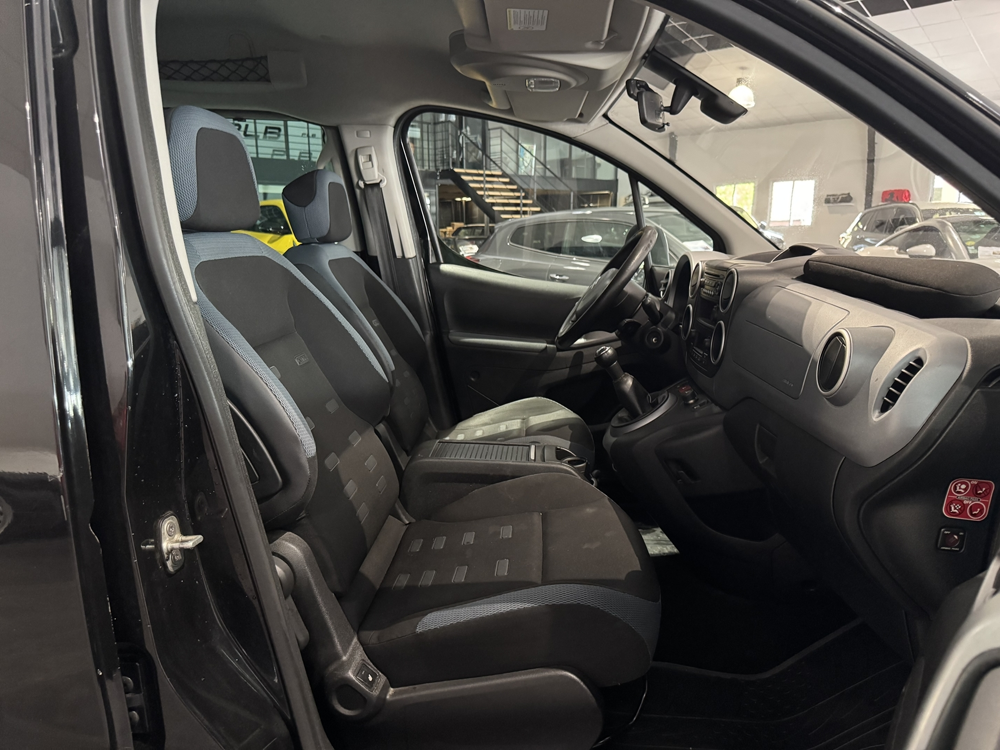 Berlingo 1.6 HDI 110 XTR PLB AUTO 2010 occasion 12000 RODEZ