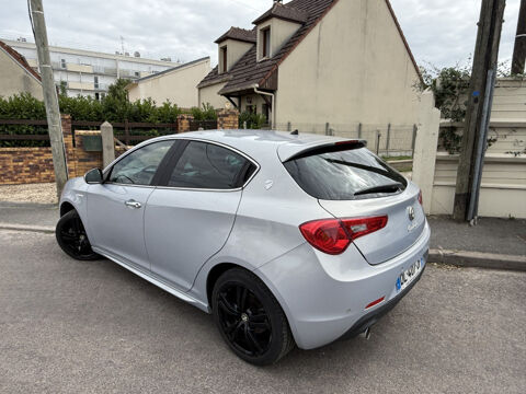 Giulietta 2.0 JTDM 150CH TROFEO STOP&START 2014 occasion 95480 PIERRELAYE